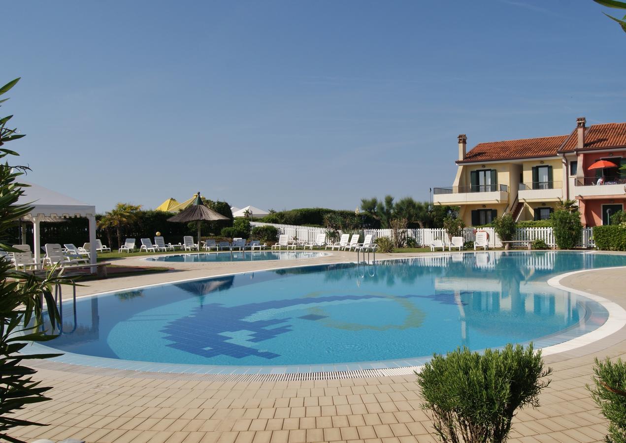 Appartamenti In Residence Portosole E Residence Tamerici Con Piscina-Cavallino Treporti Екстериор снимка