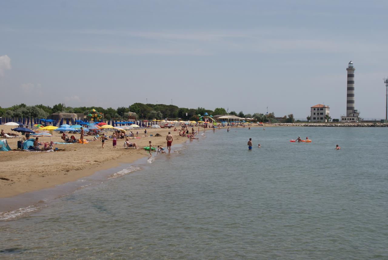 Appartamenti In Residence Portosole E Residence Tamerici Con Piscina-Cavallino Treporti Екстериор снимка
