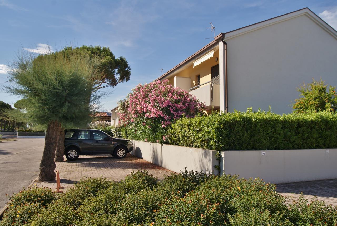 Appartamenti In Residence Portosole E Residence Tamerici Con Piscina-Cavallino Treporti Екстериор снимка